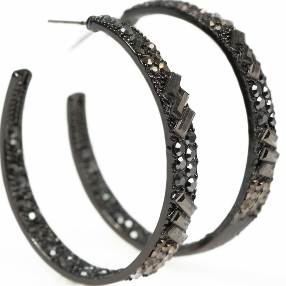 GLITZY By Association